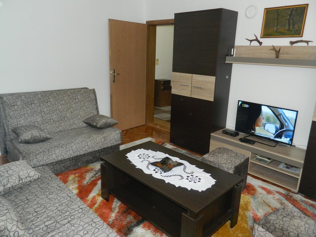 Apartman Sutjeska Tjentiste Ngoại thất bức ảnh